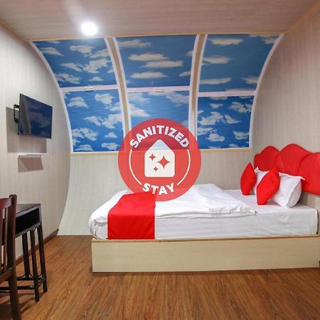 Oyo 89478 Lkh Motel Kota Kinabalu Eksteriør billede