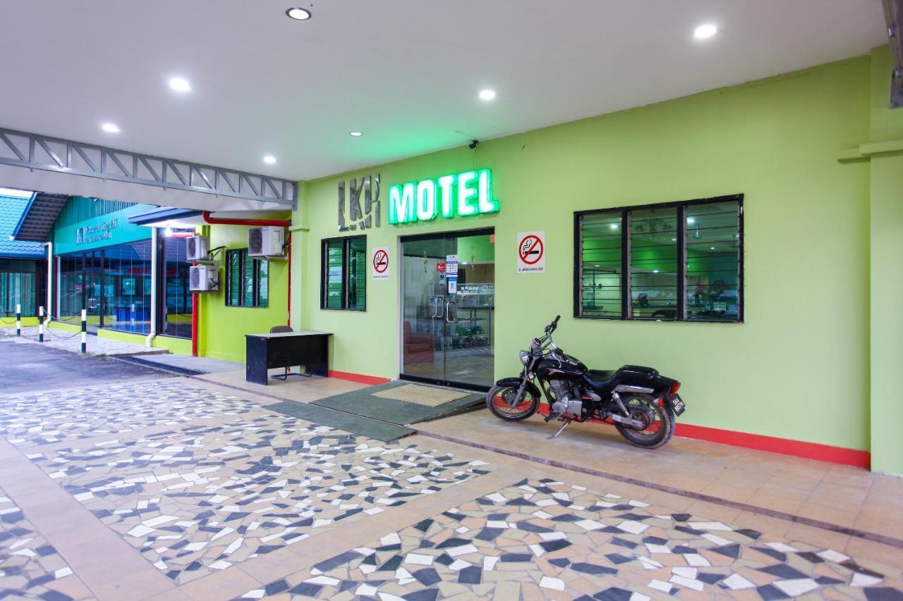 Oyo 89478 Lkh Motel Kota Kinabalu Eksteriør billede