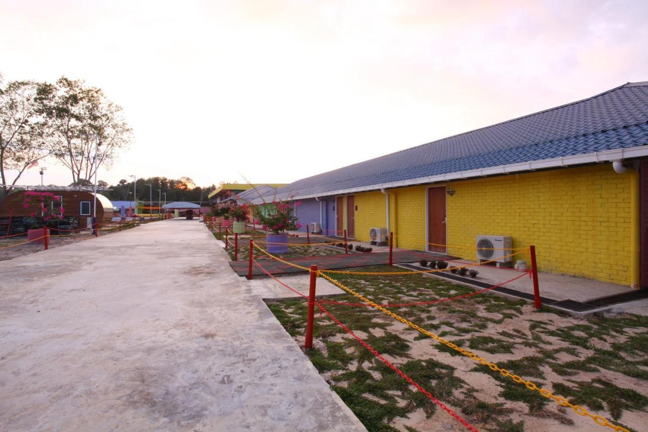 Oyo 89478 Lkh Motel Kota Kinabalu Eksteriør billede