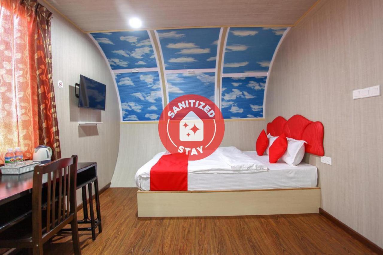 Oyo 89478 Lkh Motel Kota Kinabalu Eksteriør billede