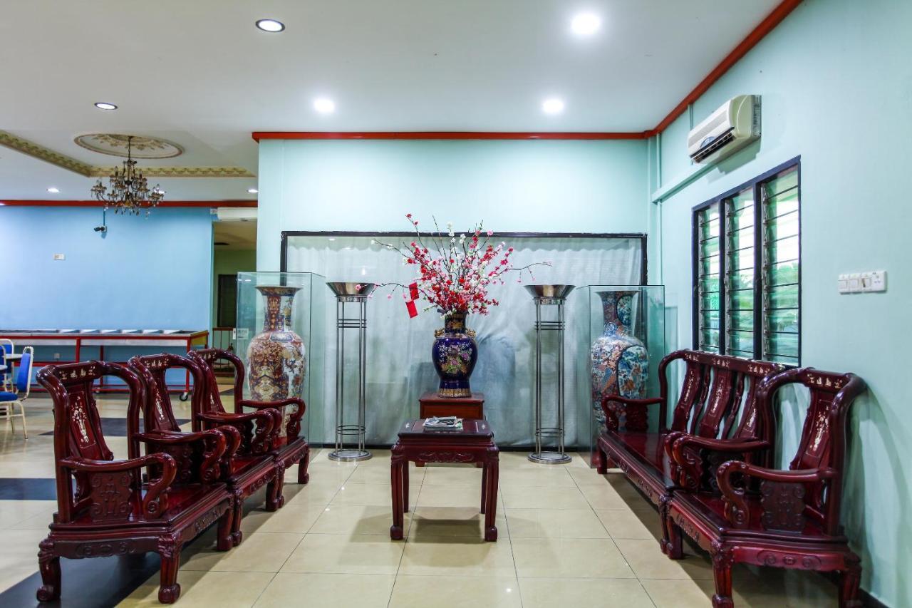 Oyo 89478 Lkh Motel Kota Kinabalu Eksteriør billede