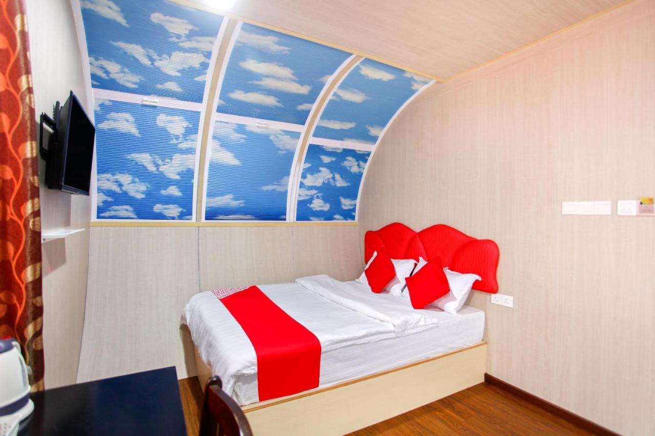 Oyo 89478 Lkh Motel Kota Kinabalu Eksteriør billede